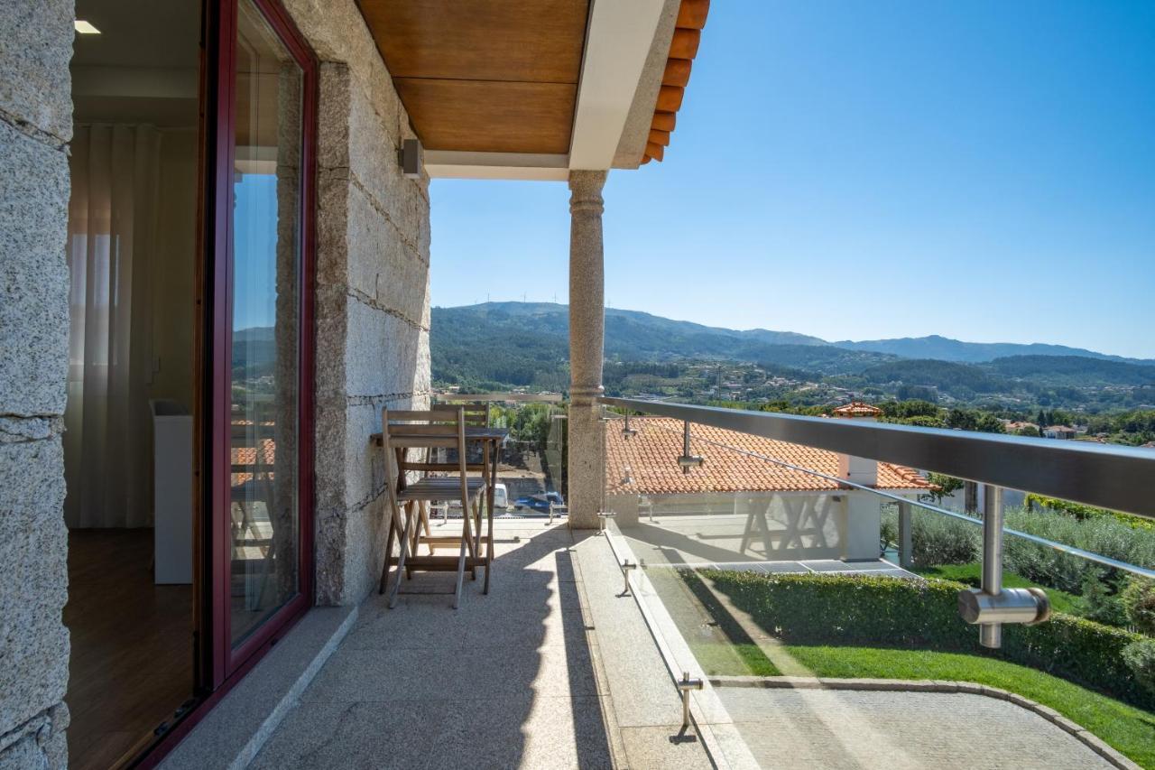 Villa Tavares Suites Arouca Bagian luar foto