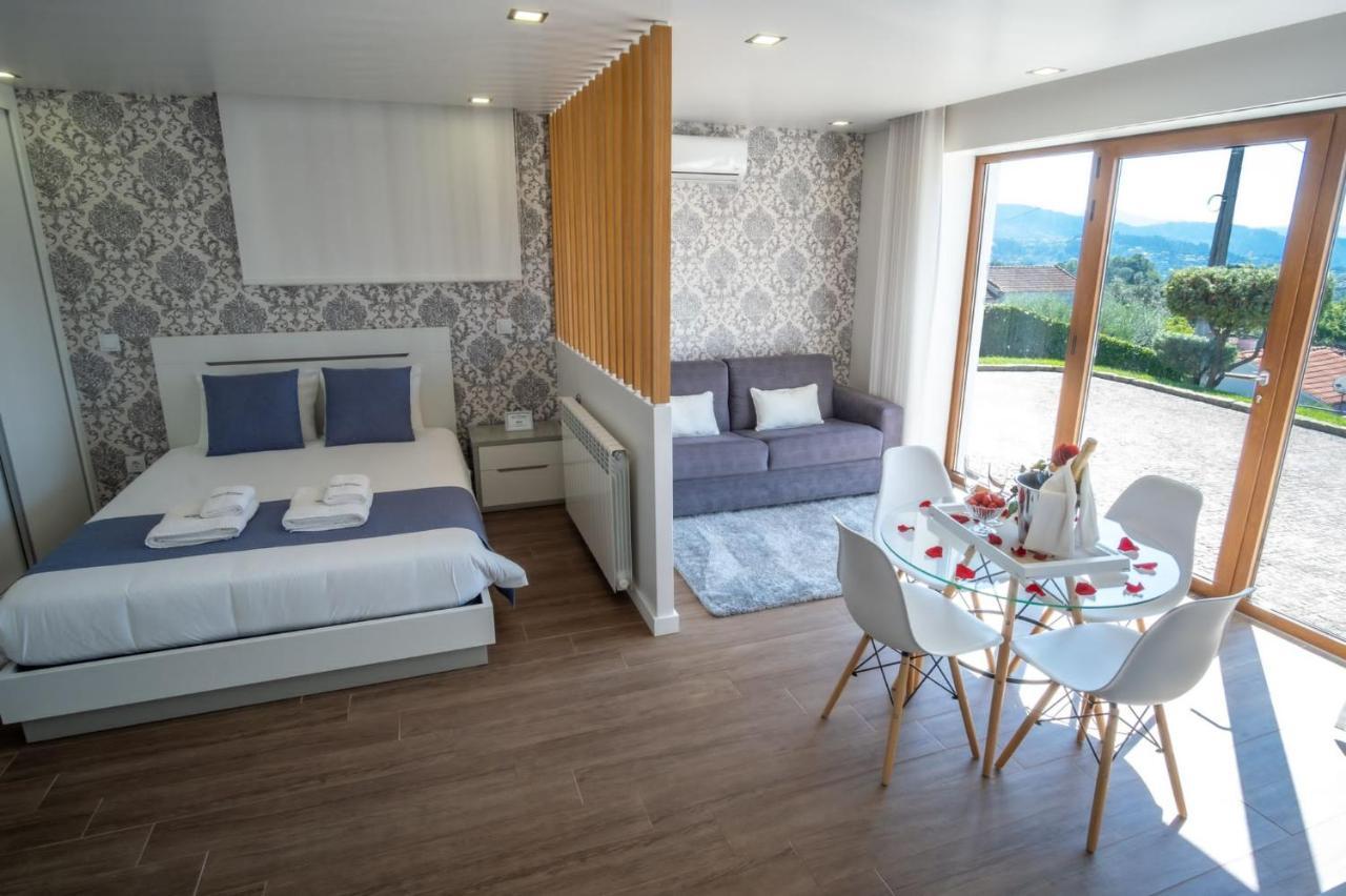 Villa Tavares Suites Arouca Bagian luar foto