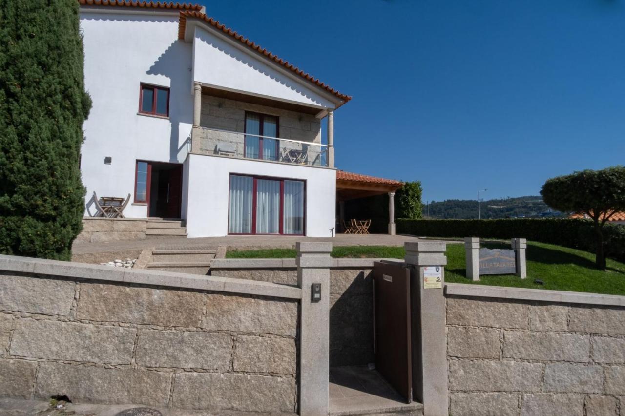 Villa Tavares Suites Arouca Bagian luar foto