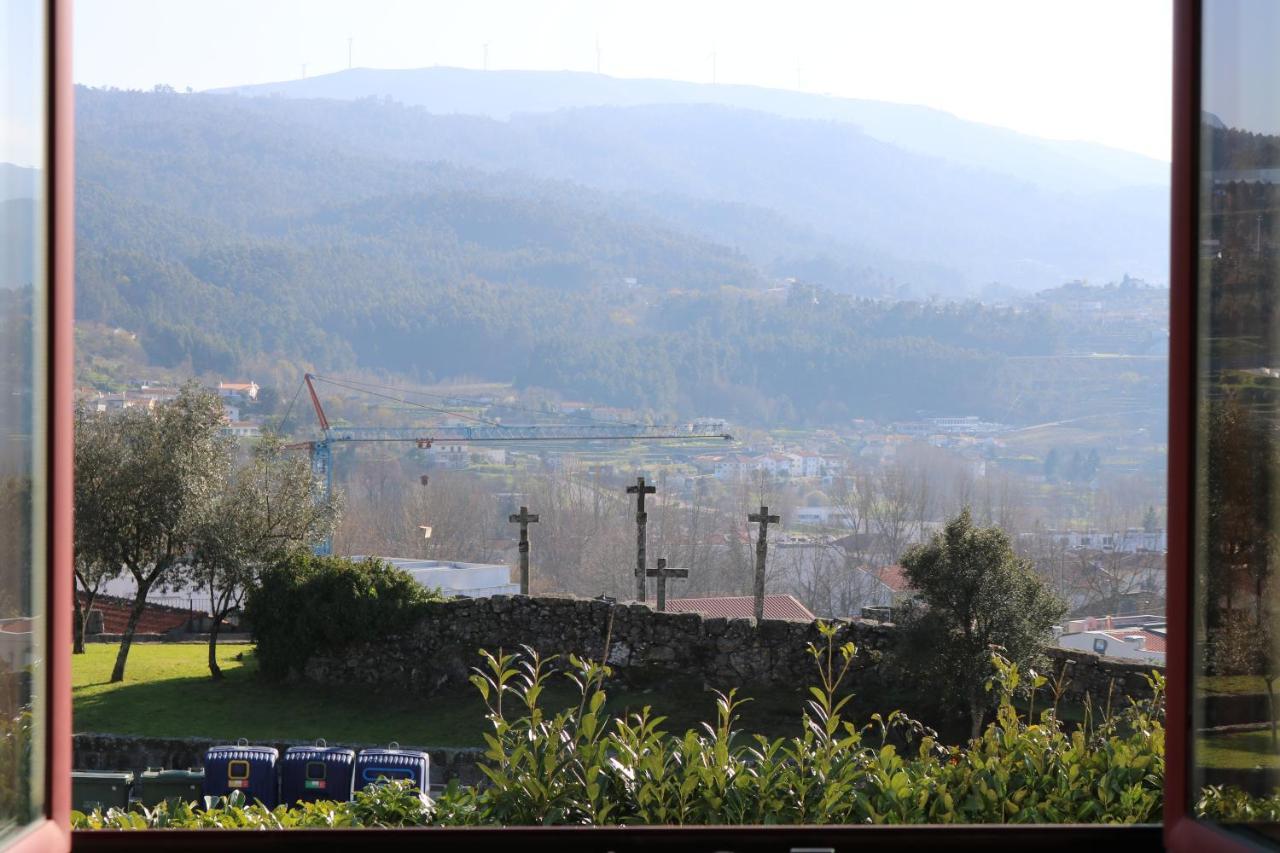 Villa Tavares Suites Arouca Bagian luar foto