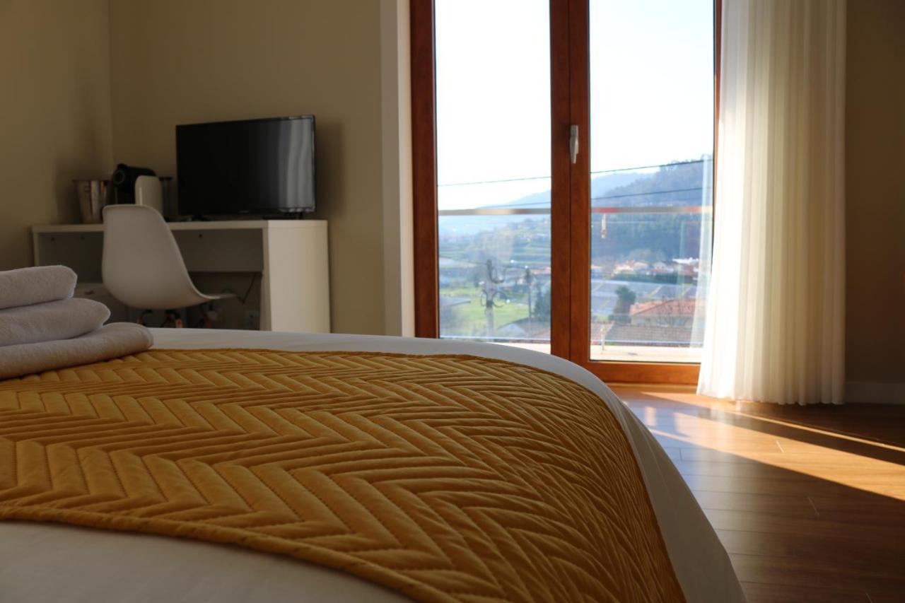 Villa Tavares Suites Arouca Bagian luar foto